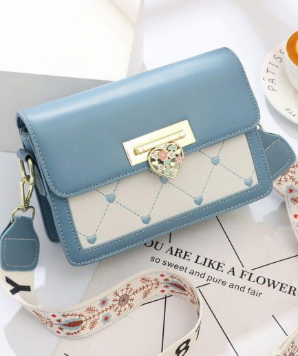 2024 new spring and summer high grade delicate messenger bag fashion versatile rhombus shoulder bag small design contrast color bag elegant lovely women's small square bag