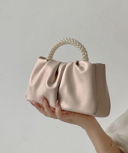 2024 New Temperament Women's Bag Pearl Handbag Pearl Light Pleated Cloud Handbag One Shoulder Crossbody Mini Bag Elegant Women's Bag